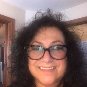 Meet your Posher, Deborah